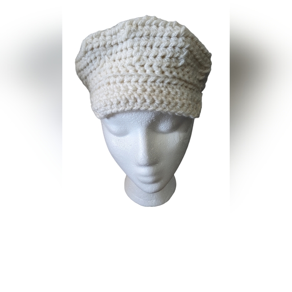 Crochet Newsboy Cap Womens One Size Boho Neutral Swiftie Festival Grandpacore - Picture 2 of 3